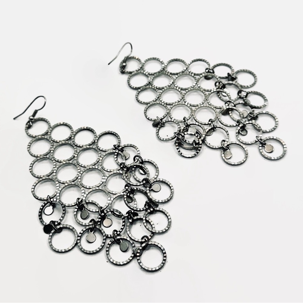 Vintage Silver Tone Waterfall Design Dangle Earrings W/ Black and Silver Rings